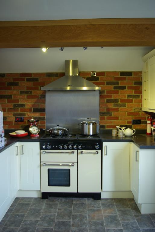 Leeds Castle Holiday Cottages Maidstone Habitación foto